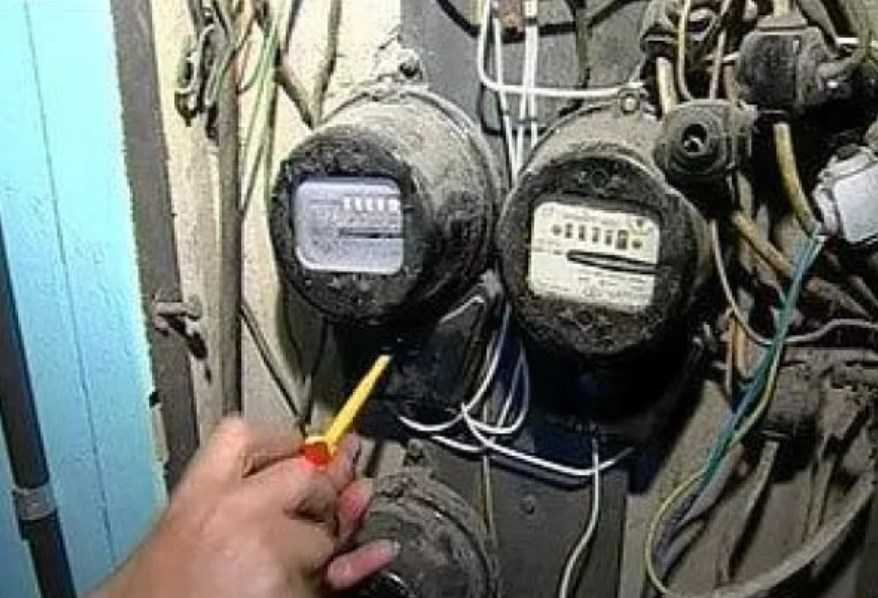 Как подключить электричество после отключения за неуплату: Отключили .