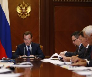 При этом на заседании – на заседании — это… Что такое на заседании?
